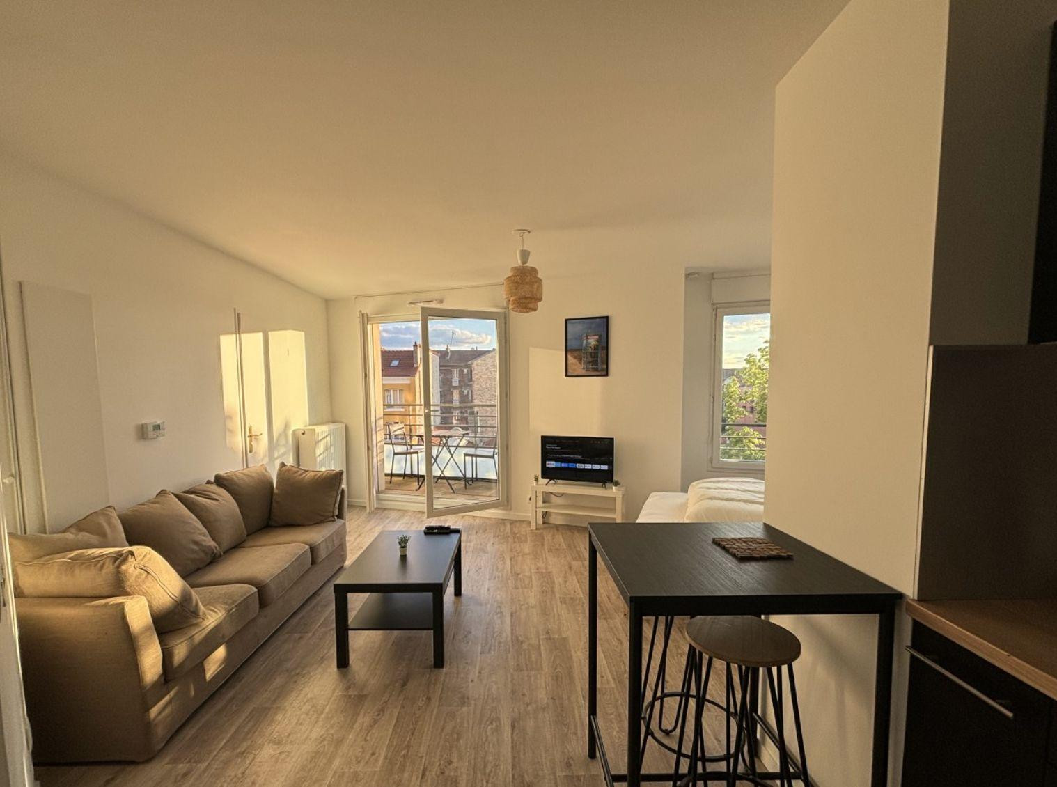 
                                                Location
                                                 Studio meublé à louer