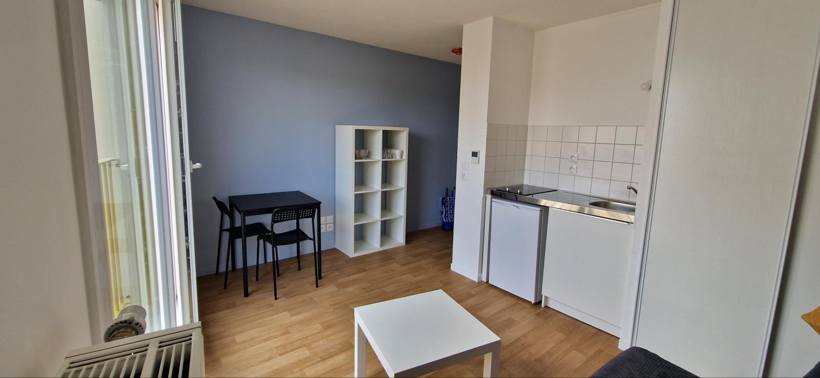 
                                                Location
                                                 Studio meublé à louer