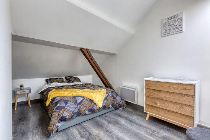 
                                                Location
                                                 Studio meublé à Melun