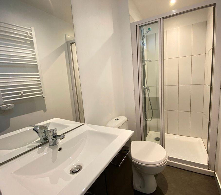 
                                                Location
                                                 Studio meublé à Nantes calme