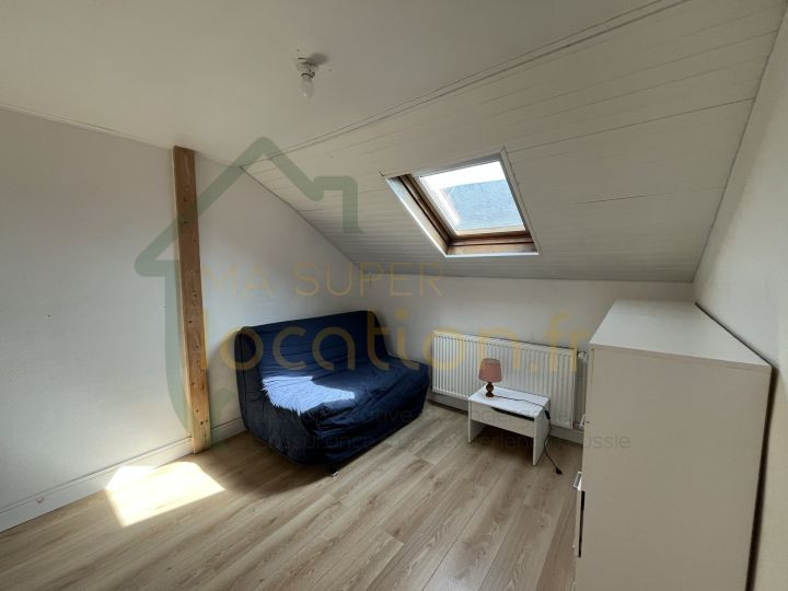 
                                                Location
                                                 Studio meublé à proximité des Champs-Élysées idéal étudiant et jeune actif