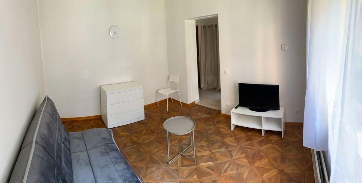 
                                                Location
                                                 Studio meublé à Sainte-Foy-lès-Lyon
