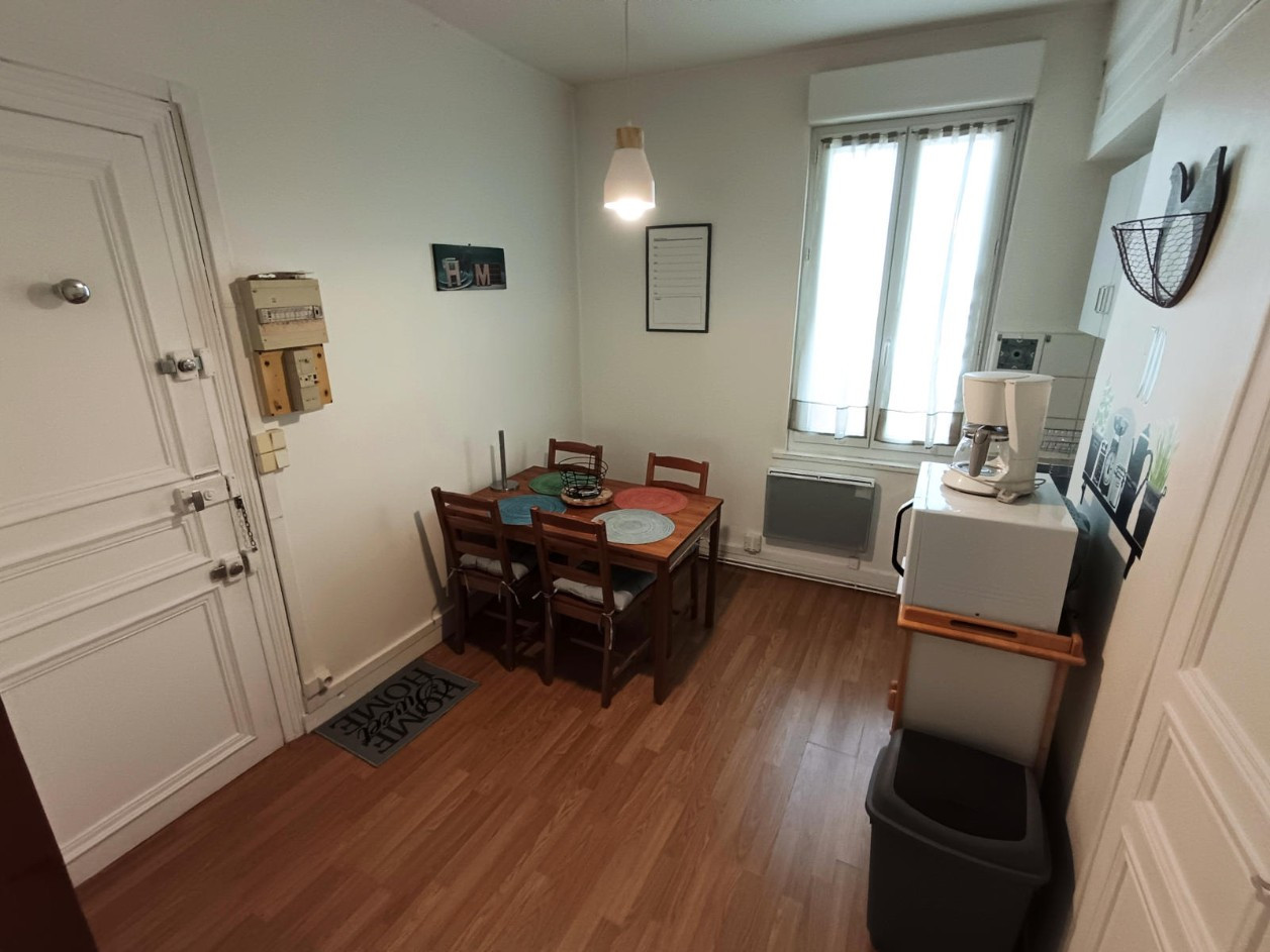 
                                                Location
                                                 Studio meublé Amiens Gare SNCF