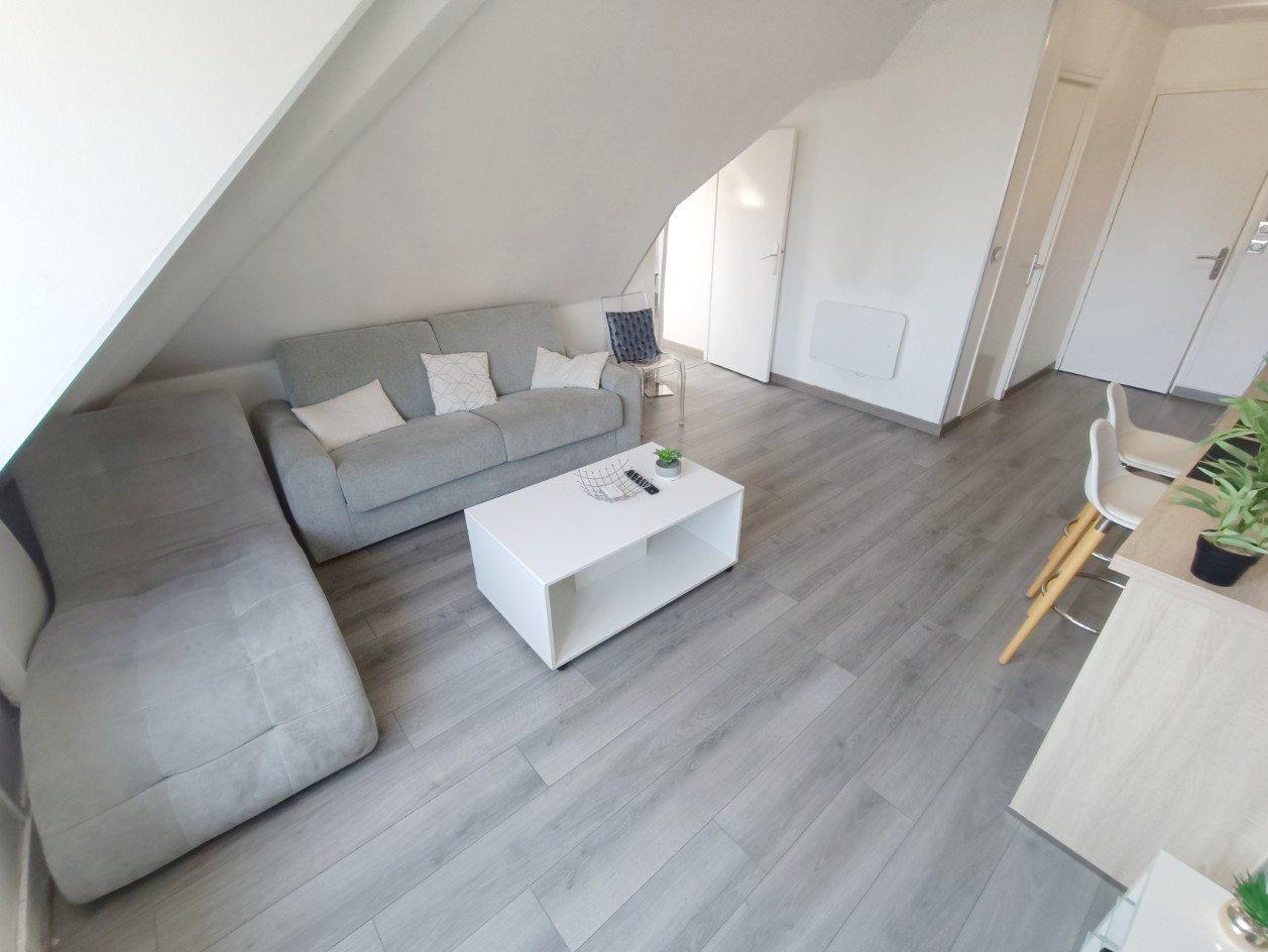 
                                                Location
                                                 Studio meublé Amiens hyper centre