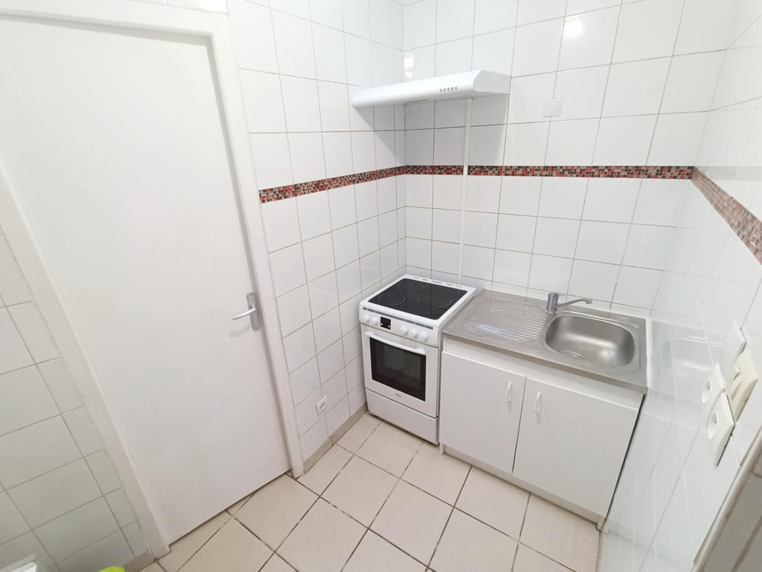
                                                Location
                                                 Studio Meublé Amiens Saint-honoré 24m2