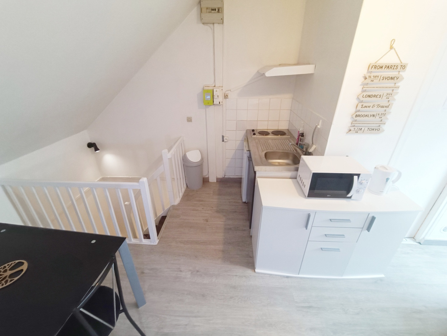 
                                                Location
                                                 Studio Meublé Amiens St-Honoré 18m2