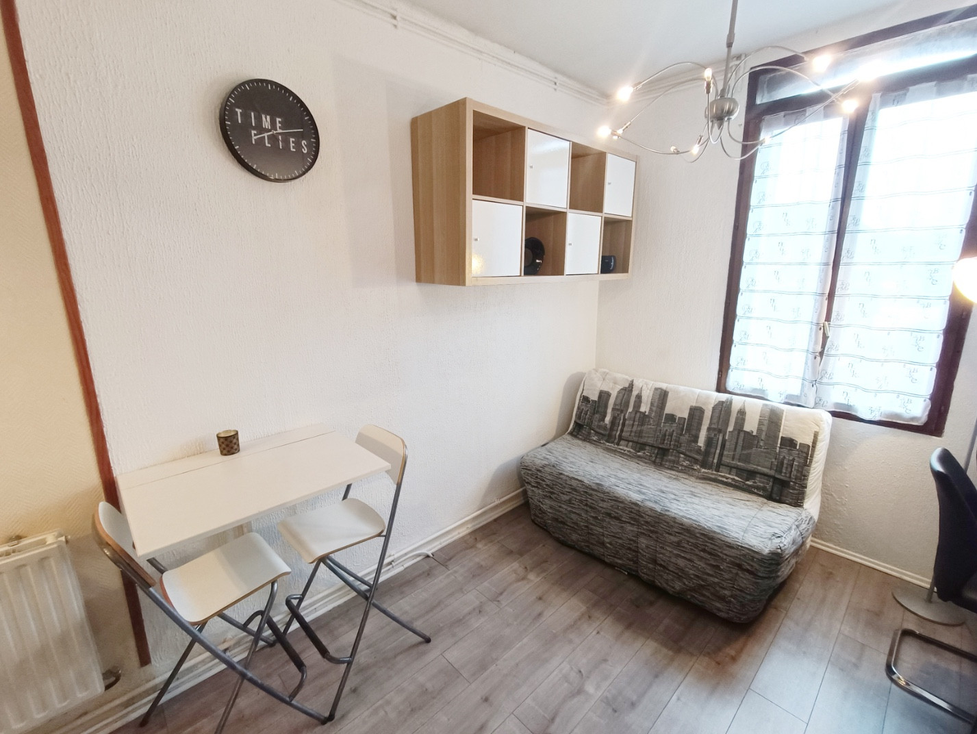 
                                                Location
                                                 Studio meublé Amiens St-Honoré