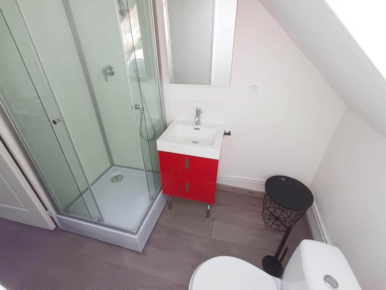 
                                                Location
                                                 Studio meublé Amiens St-Honoré