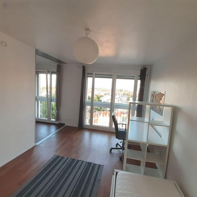 
                                                Location
                                                 Studio meublé ARTEM