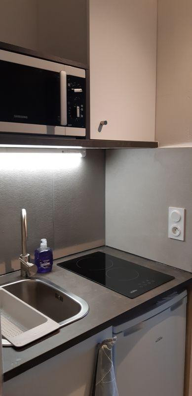 
                                                Location
                                                 Studio meublé avec balcon proche Place de Bretagne