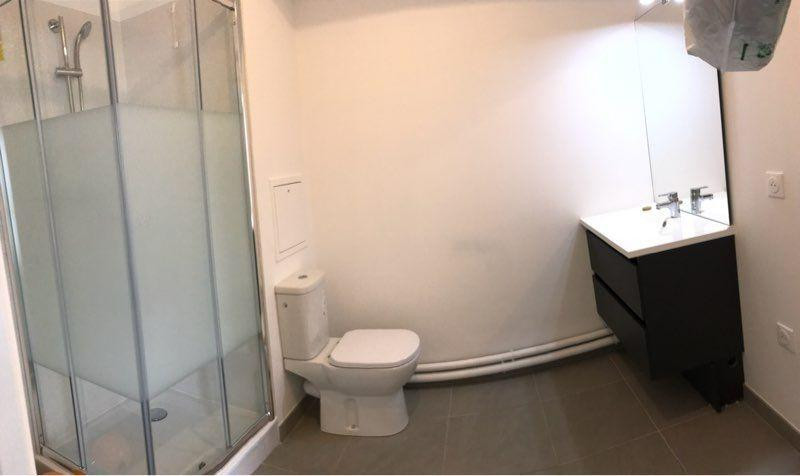 
                                                Location
                                                 Studio meublé avec grande terrasse