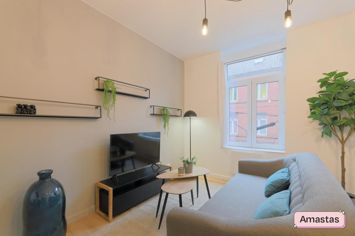 
                                                Location
                                                 Studio meublé avec soin secteur Lille Wazemmes - 159XXX