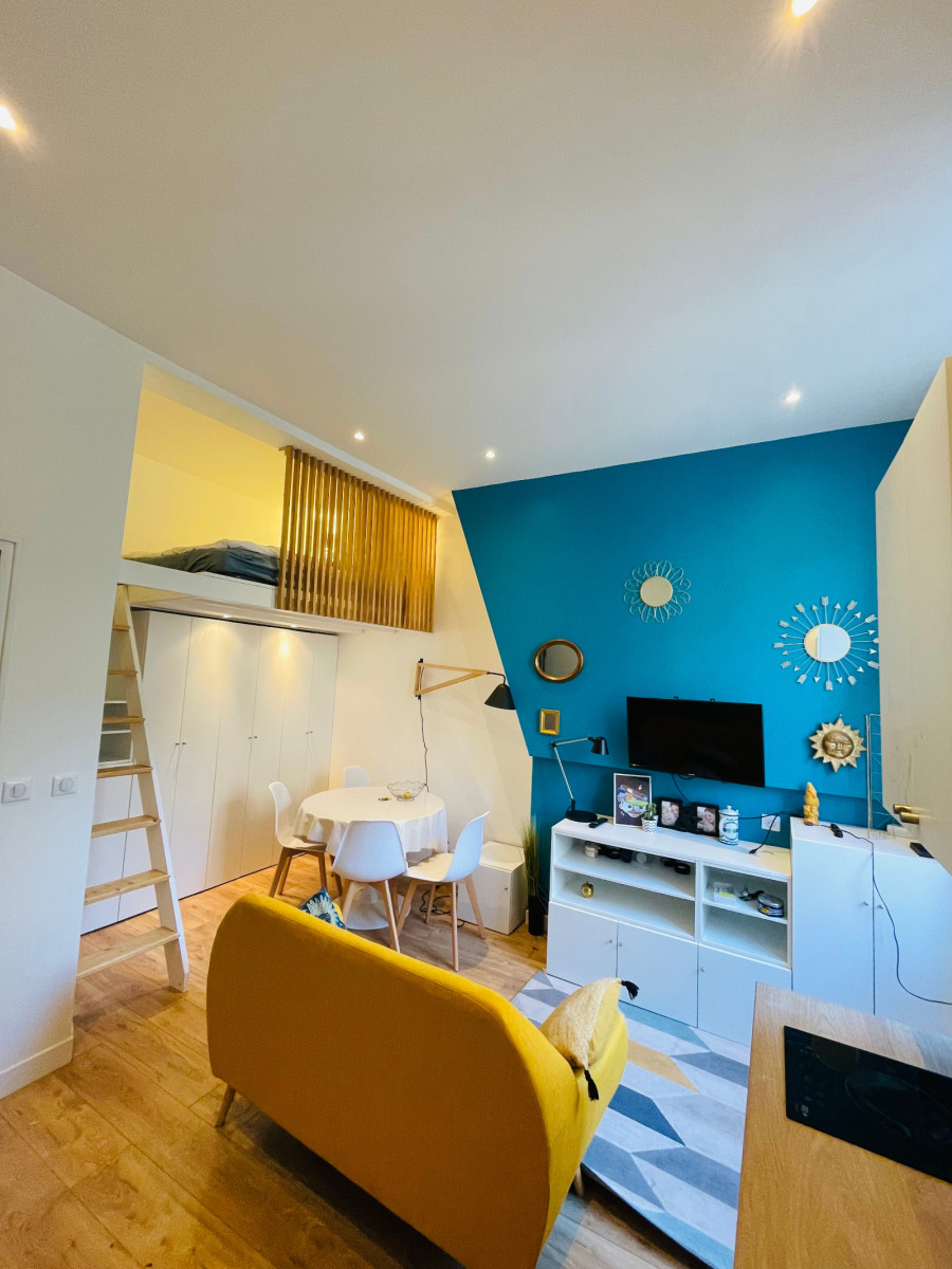 
                                                Location
                                                 Studio meublé Bordeaux Centre