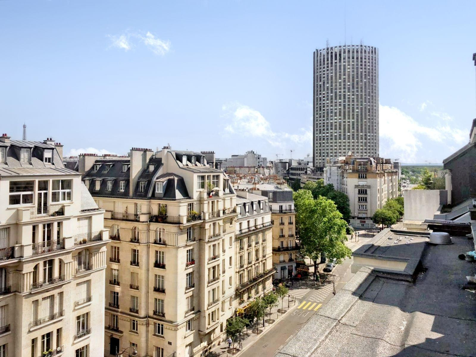 
                                                Location
                                                 Studio meublé. Boulevard Gouvion Saint Cyr.