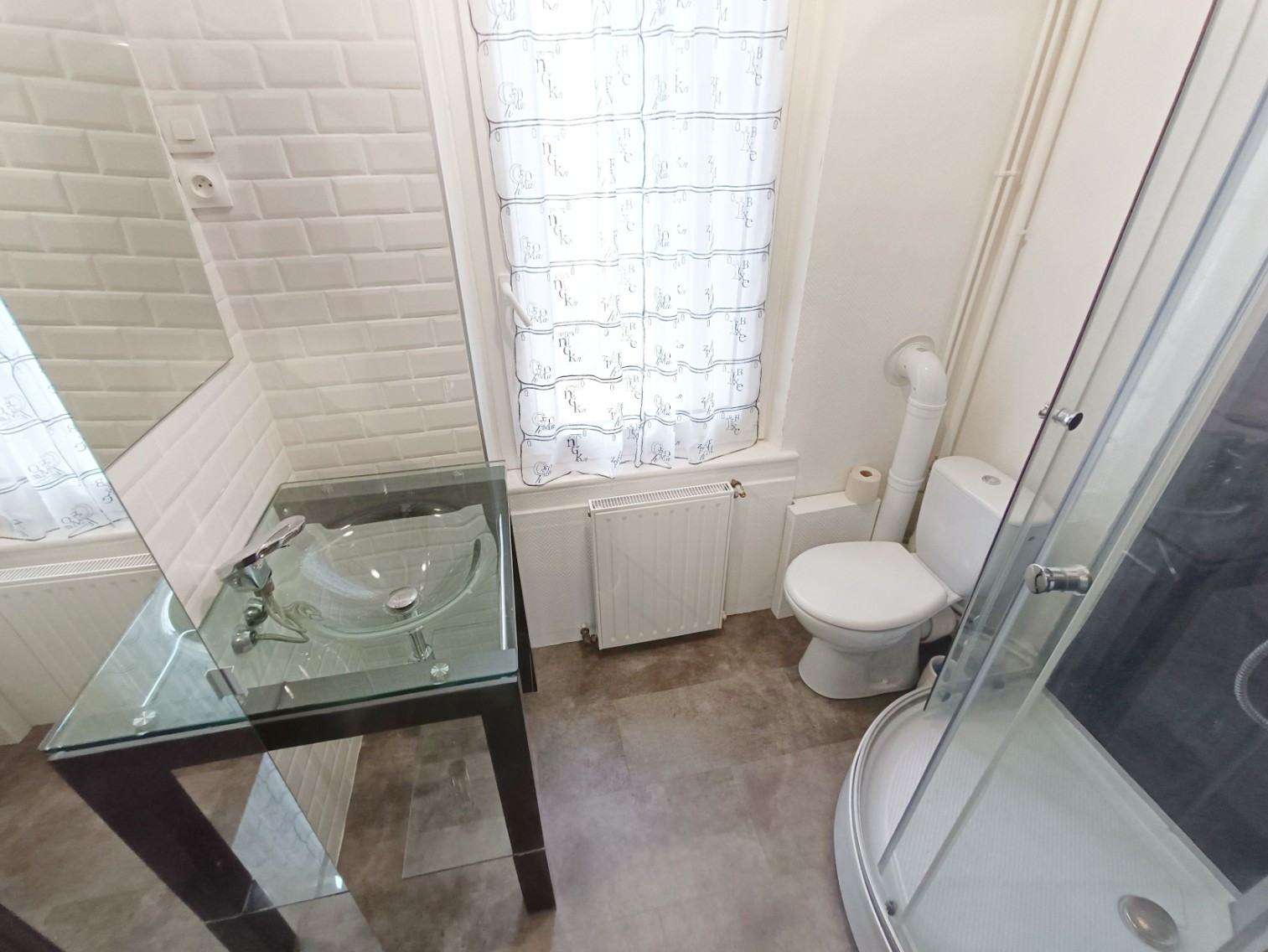 
                                                Location
                                                 Studio meublé cosy – Prêt à vivre !