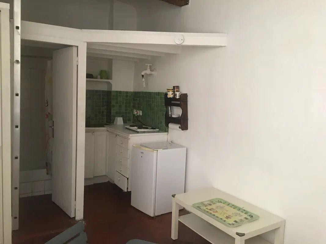 
                                                Location
                                                 Studio meublé CV Aix de 20m2 avec mezzanine