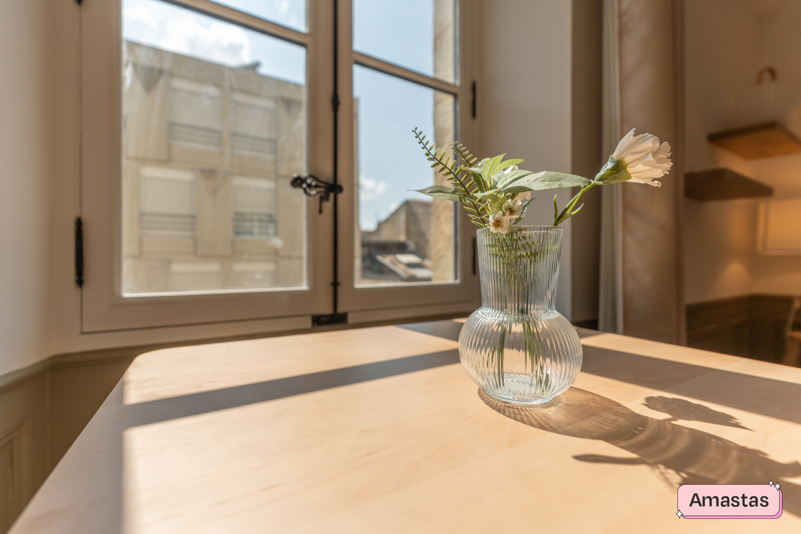 
                                                Location
                                                 Studio meublé dans le centre de Bordeaux quartier Saint Paul