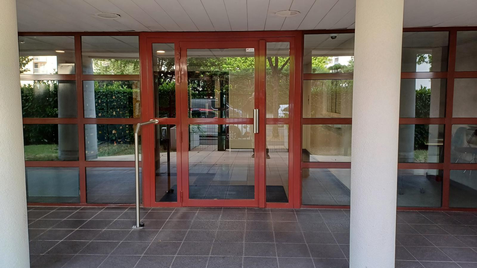 
                                                Location
                                                 Studio meublé dans résidence étudiante