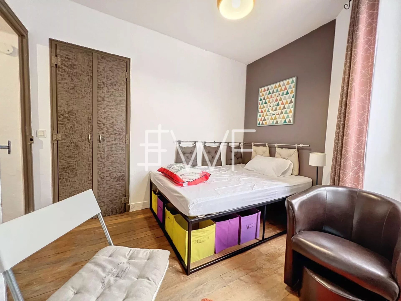 
                                                Location
                                                 Studio meublé de 15 m2