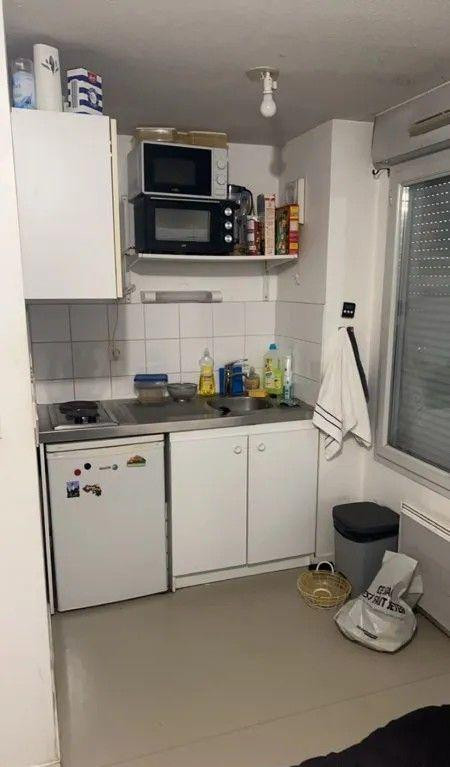 
                                                Location
                                                 Studio meublé de 22m² du 15 novembre au 28 février