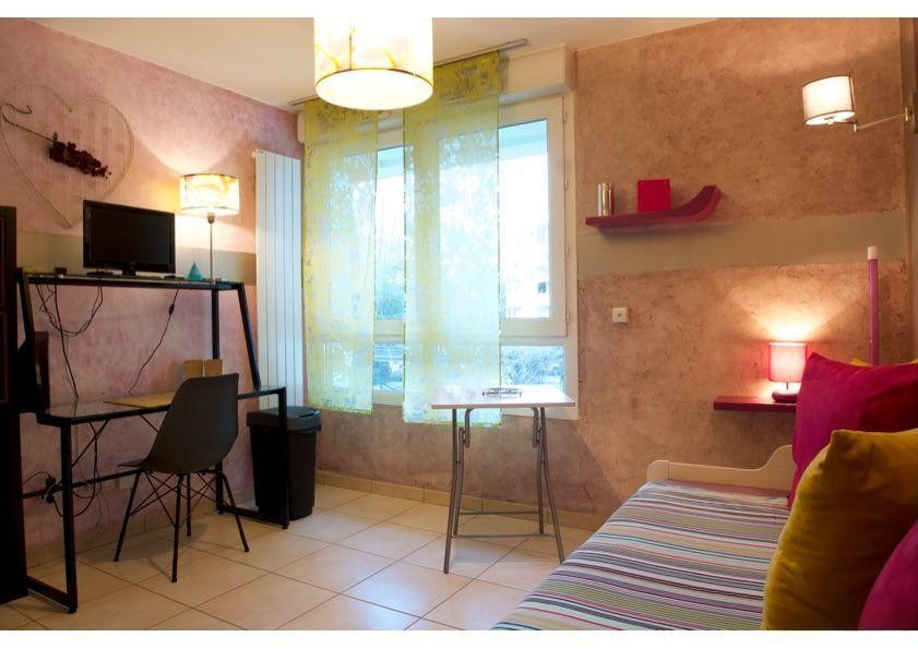 
                                                Location
                                                 Studio meublé Grenoble centre