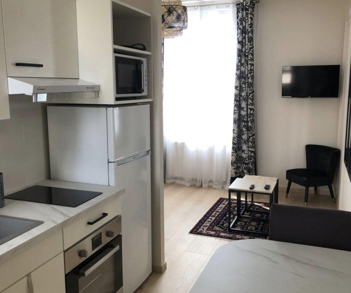 
                                                Location
                                                 Studio meublé haut de gamme Rouen