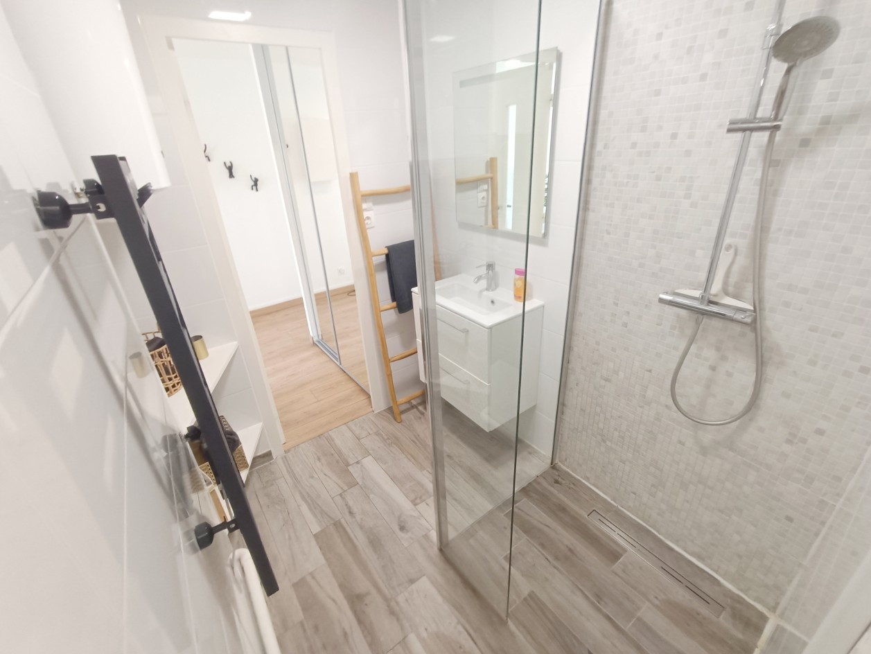 
                                                Location
                                                 Studio meublé hyper centre Amiens