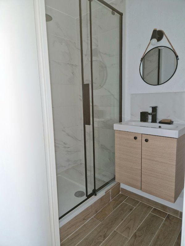 
                                                Location
                                                 Studio meublé - Idéal étudiant - Secteur Timone 18