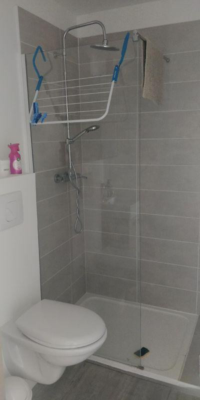 
                                                Location
                                                 Studio meublé, lave/sèche linge et internet