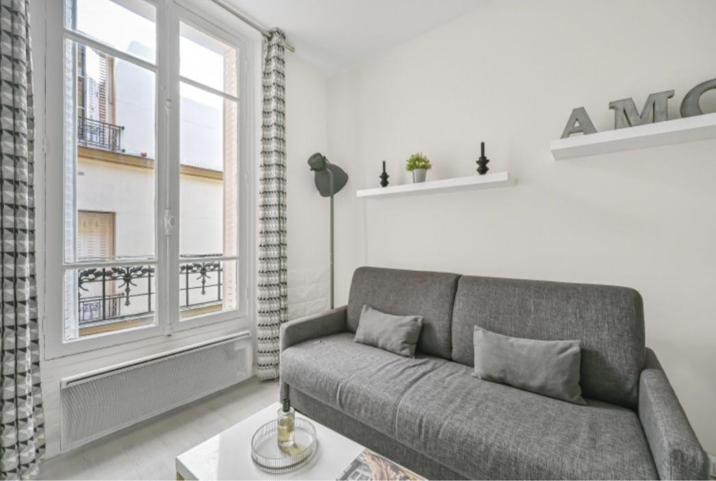 
                                                Location
                                                 Studio meublé Levallois Perret