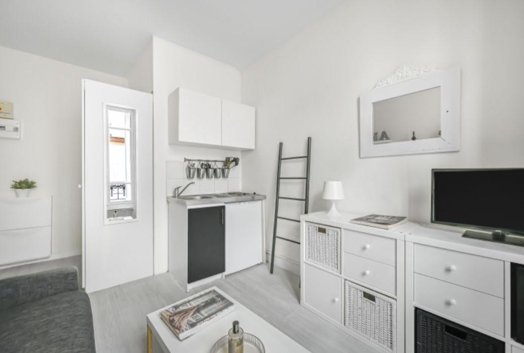 
                                                Location
                                                 Studio meublé Levallois Perret
