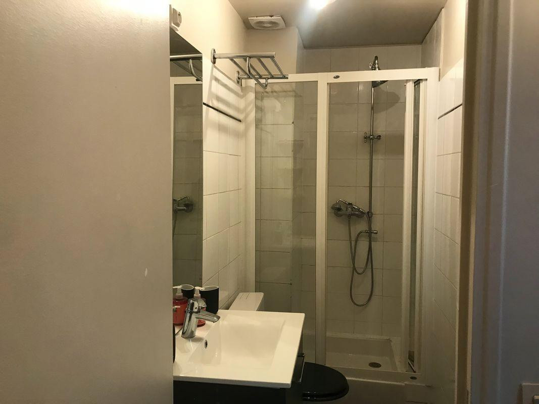 
                                                Location
                                                 Studio meublé Levallois-Perret