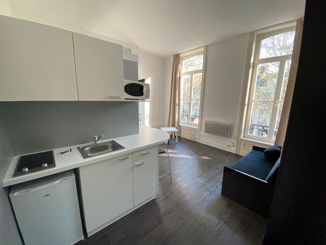 
                                                Location
                                                 Studio meublé Lille