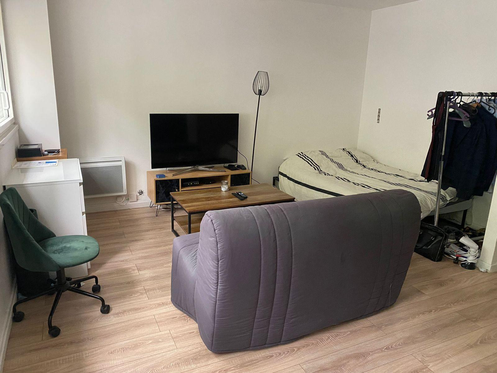 
                                                Location
                                                 Studio meublé lumineux 28m² à Boulogne Billancourt