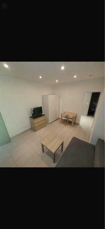 
                                                Location
                                                 Studio meublé, lumineux à Fontenay-sous-Bois