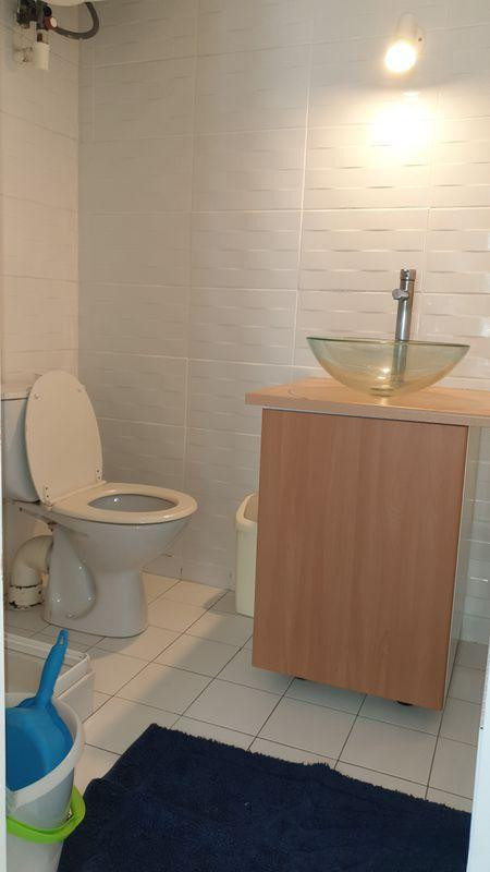 
                                                Location
                                                 Studio meublé métro commerce paris 15ème