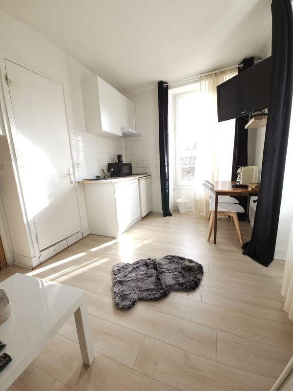 
                                                Location
                                                 Studio meublé métro commerce paris 15ème