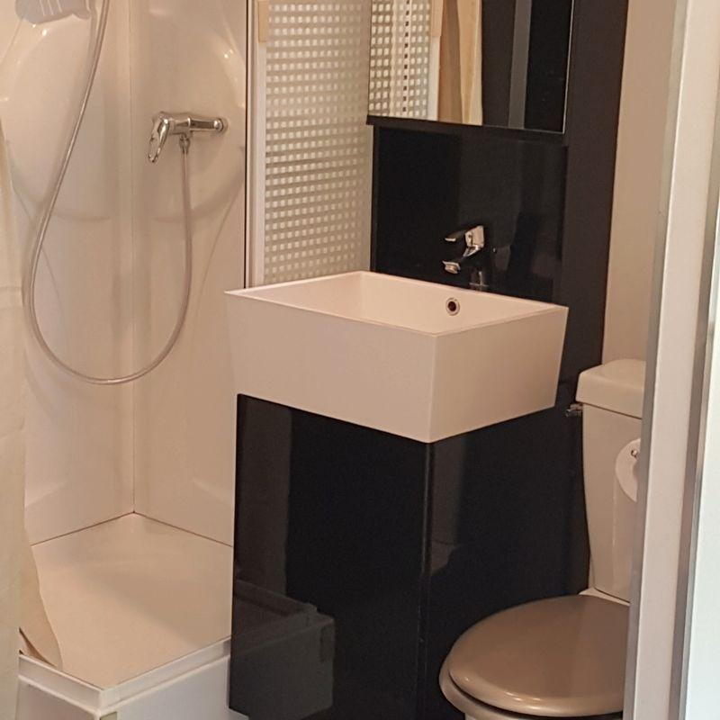 
                                                Location
                                                 Studio meublé Metro7 L.Aragon