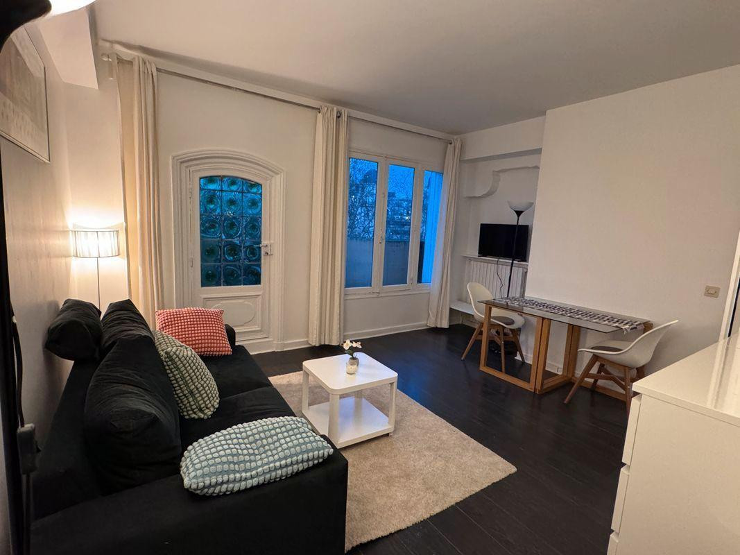 
                                                Location
                                                 Studio meublé Neuilly-sur-seine