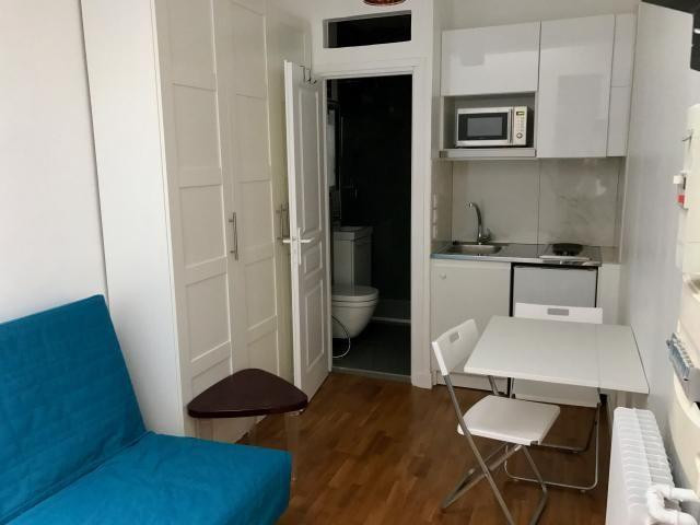 
                                                Location
                                                 Studio meublé Paris 12ème