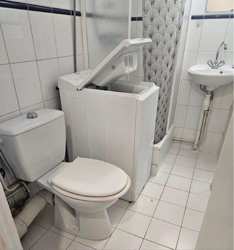 
                                                Location
                                                 STUDIO MEUBLÉ PARIS 9ème