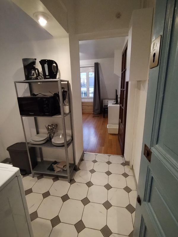 
                                                Location
                                                 Studio meublé Paris centre