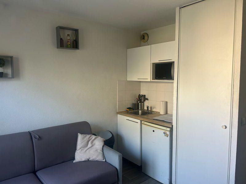
                                                Location
                                                 Studio meublé pour étudiants