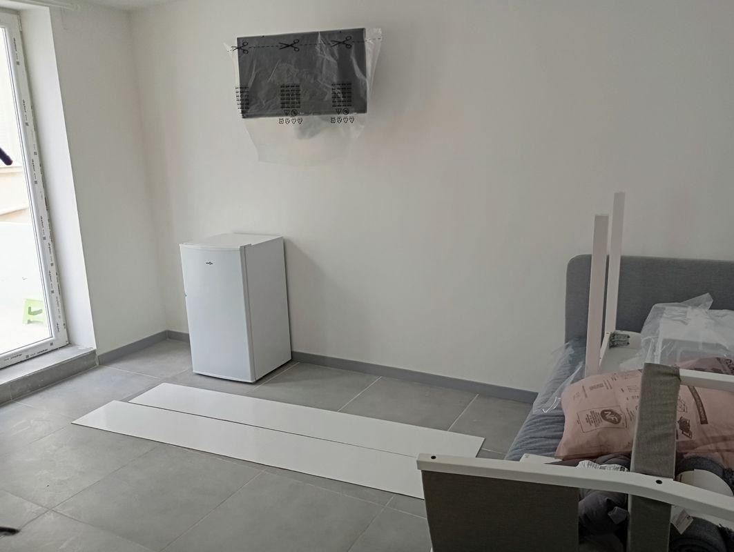 
                                                Location
                                                 Studio meublé Proche centre ville