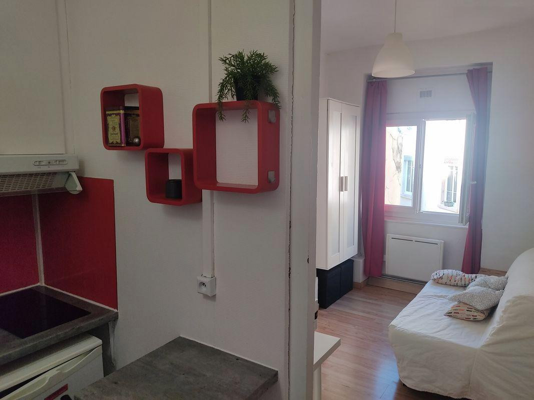 
                                                Location
                                                 Studio meuble proche Saxe Gambetta