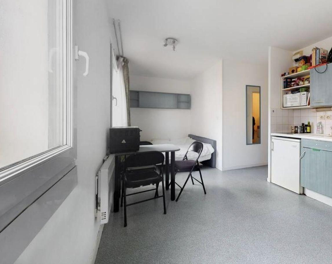 
                                                Location
                                                 Studio meublé - Quartier Bazacle / Compans