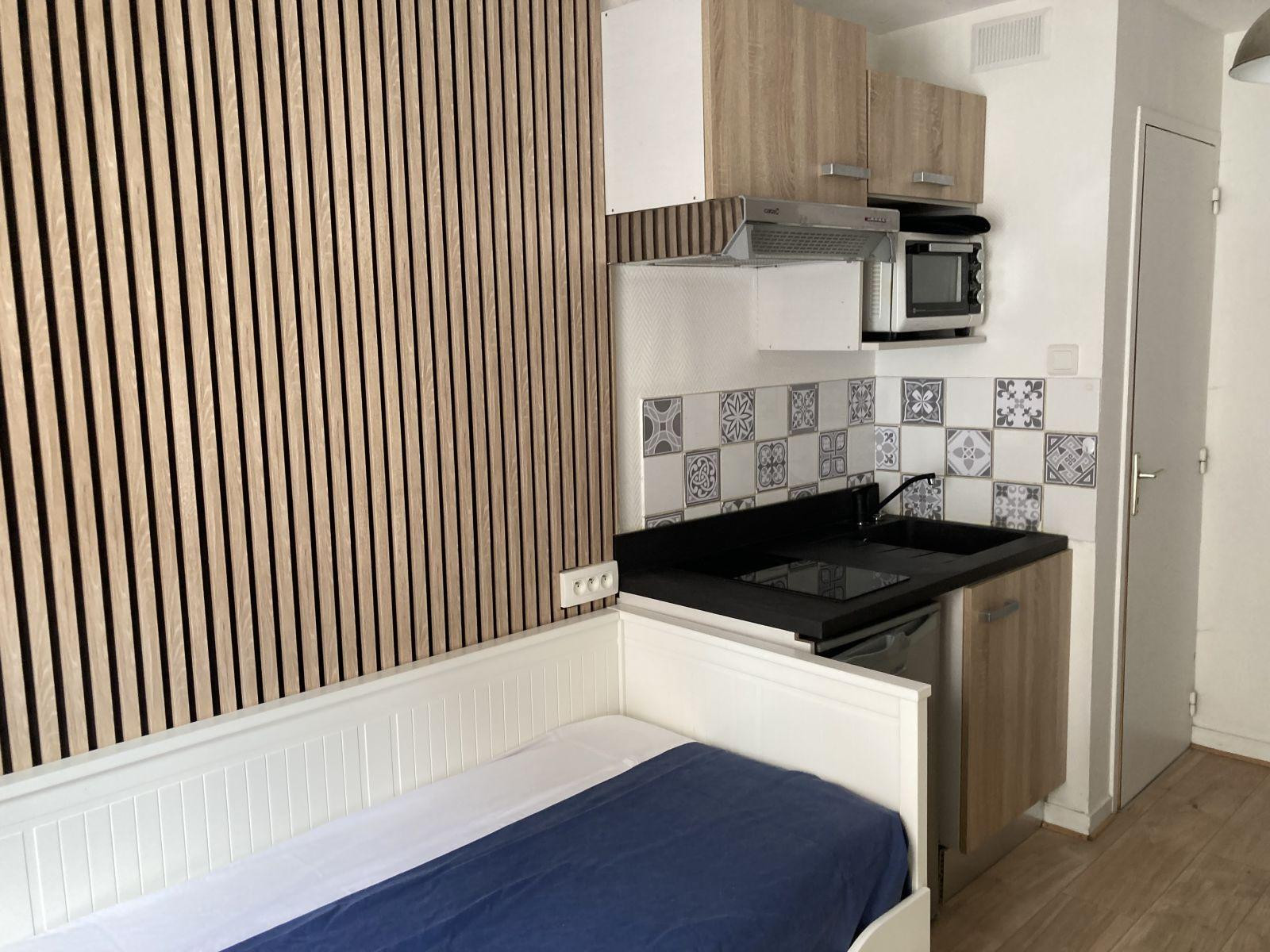 
                                                Location
                                                 Studio meublé - Quartier Ste Anne