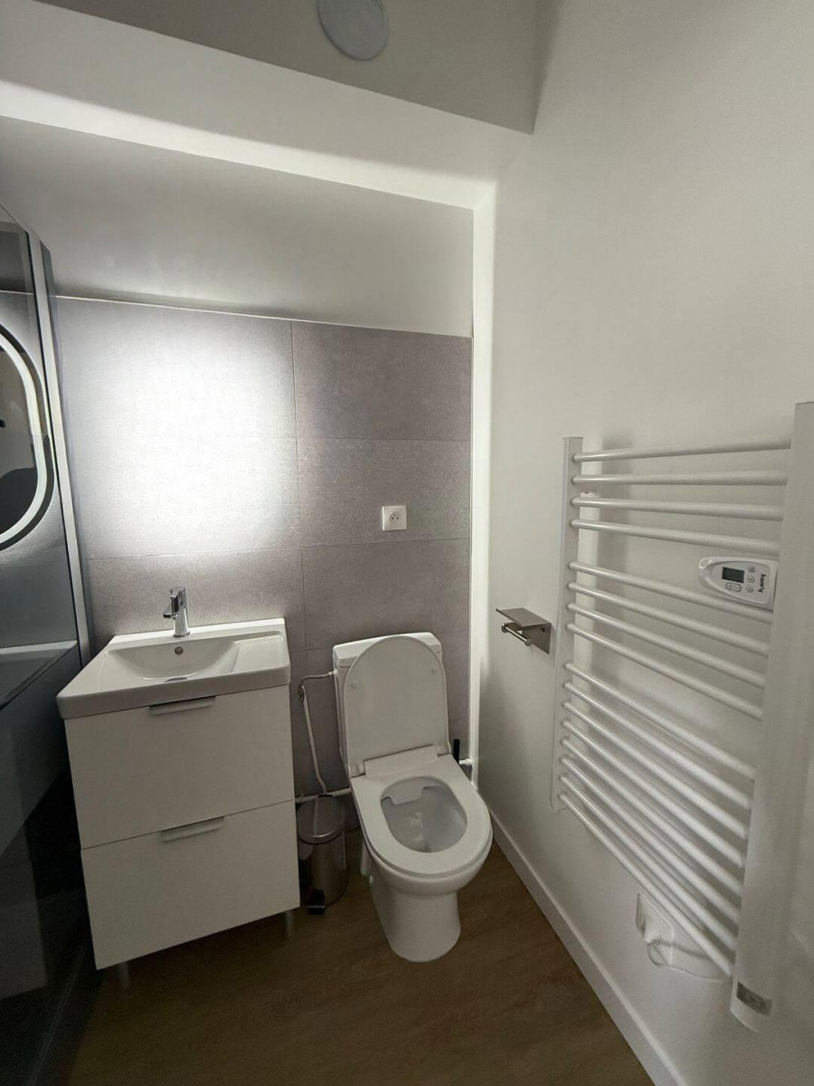 
                                                Location
                                                 Studio meublé refait à neuf 18m² Chantenay