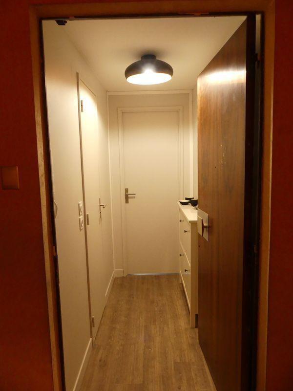 
                                                Location
                                                 Studio meublé refait à neuf, tout confort, Neuilly