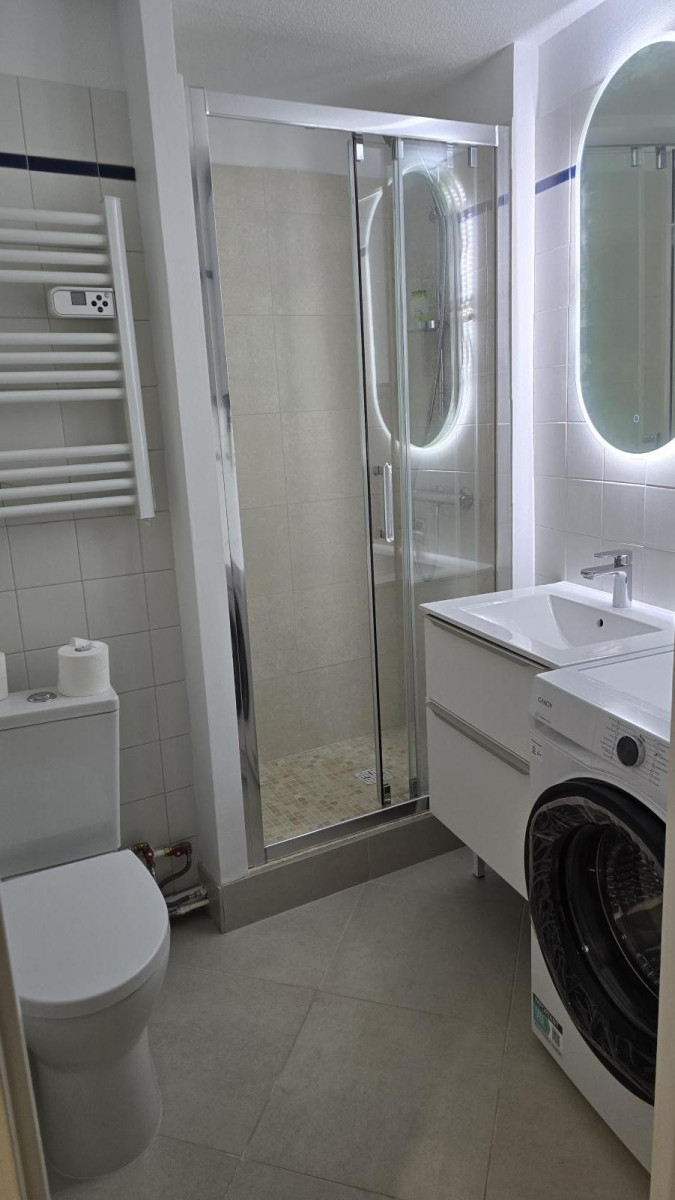 
                                                Location
                                                 Studio meublé rénové – 14 m², Climatisation, Dijon